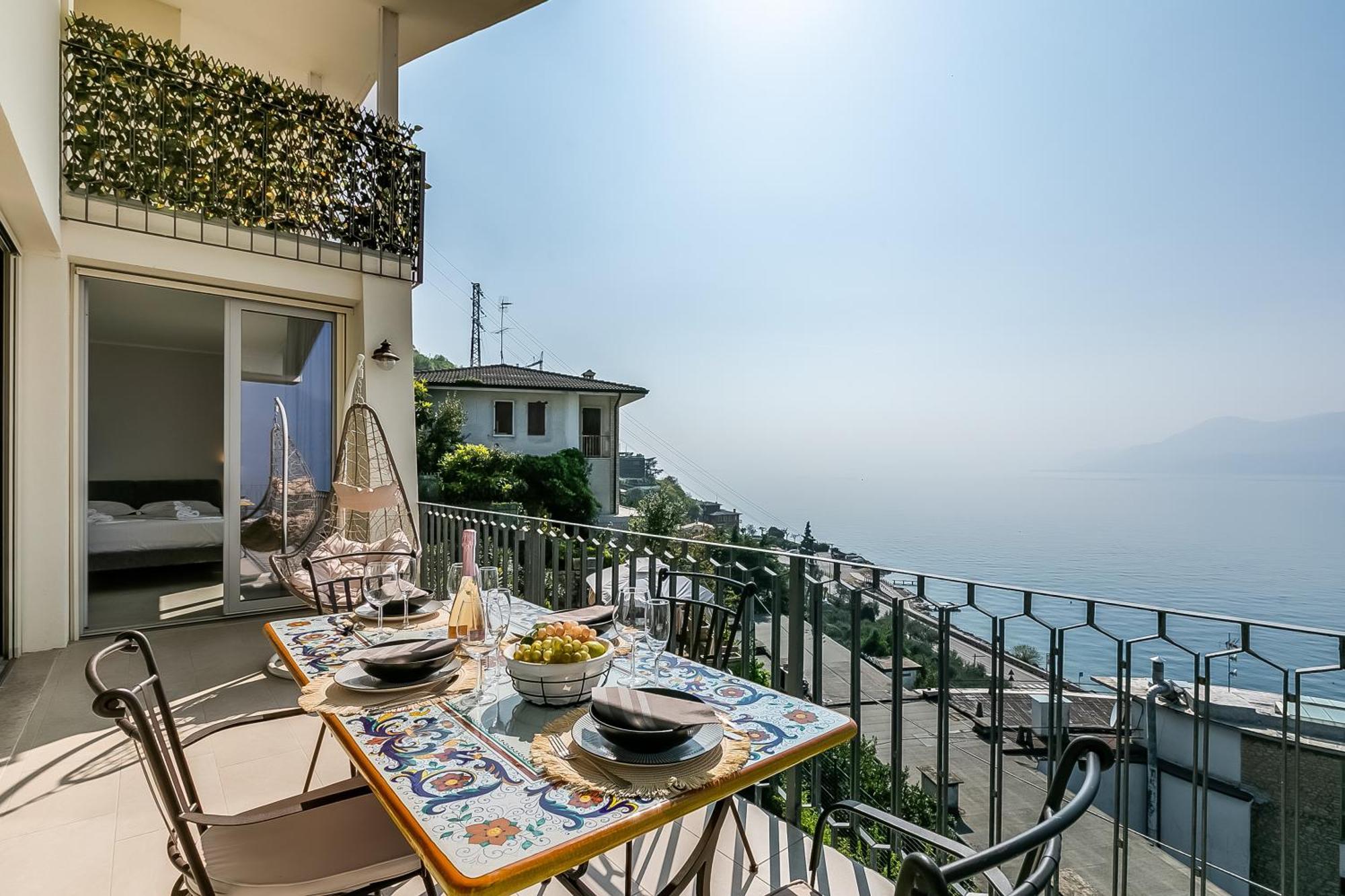 Villa Mercurio Бренцоне сул Гарда Екстериор снимка